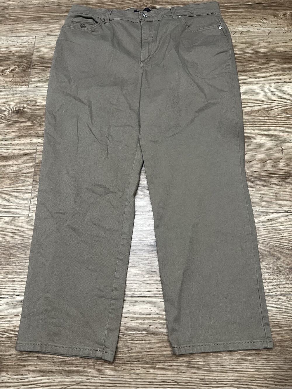 Gloria Vanderbilt Womens Amanda Tan Straight Leg Pants, Size 18S